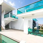 Sunshine Prestige Apartment *