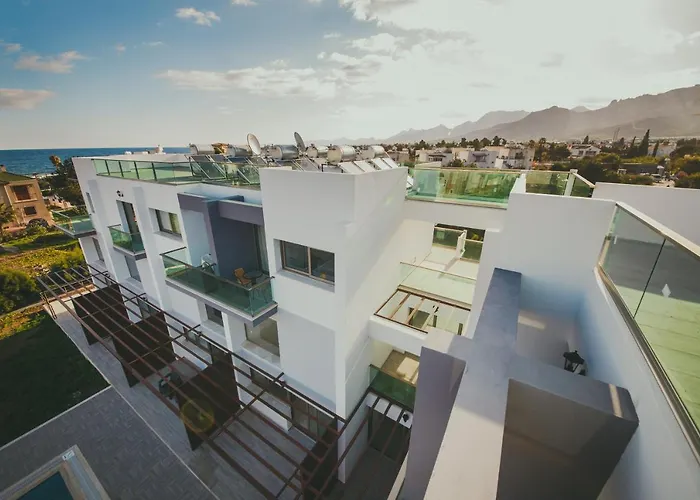 Sunshine Prestige * Agios Georgios (Kyrenia)